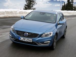 Volvo V60 T5 2013 года